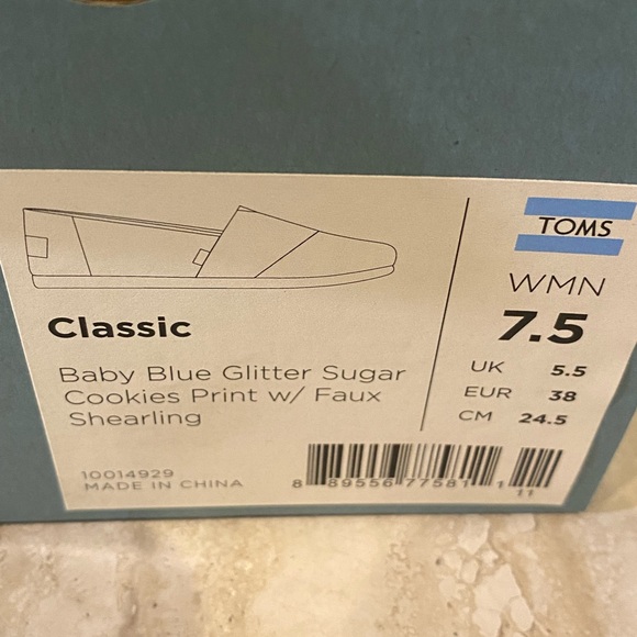 NIB Toms Classic Blue Glitter Sugar Cookies Faux Shearling Slip On Shoes, 7.5 - Picture 2 of 9